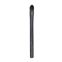 CATRICE CONCEALER AND CAMOUFLAGE Четка за коректор, 1 бр.