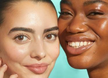 Как да постигнем идеален грим на лицето в няколко лесни стъпки с Makeup Revolution